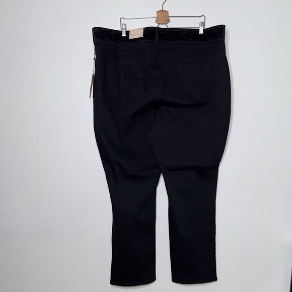 NYDJ Marilyn Flocked Double Button Straight Black Denim Size 28W - Picture 5 of 11